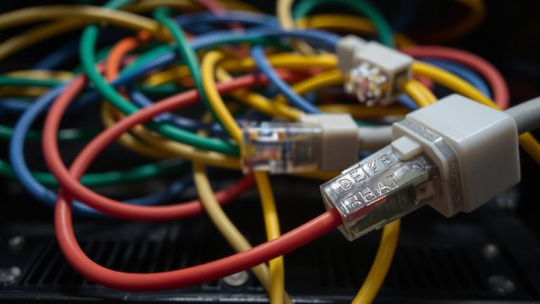 label cables with names and ips