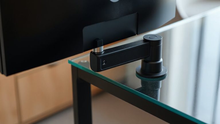 secure mounting on glass